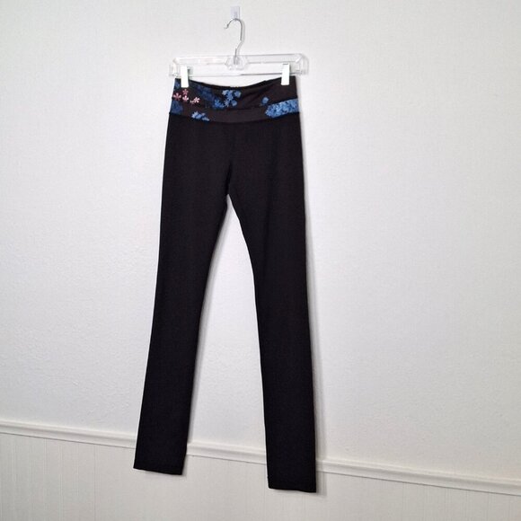 Lululemon Skinny Groove Leggings Sz 4 Petal Pop Floral Waist Workout Gym Sporty - Picture 4 of 14